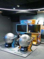 -反弹蹦床公园·亲子乐园·团建·派对(中庚漫游城店)