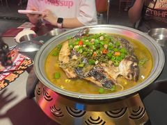 -令狐冲·炭烤活鱼(宝龙店)