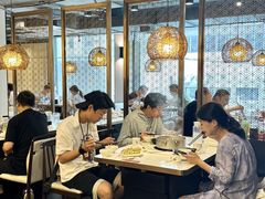-德林酸菜鱼火锅(南丹店)