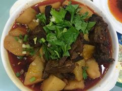 土豆烧牛肉-清真麦加餐厅牛肉馆