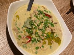 绿咖喱椰汁鸡-瓦城泰国料理(芮欧百货店)