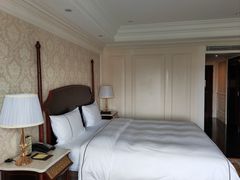 -茂名熹龙国际大酒店(人民广场高铁站店)