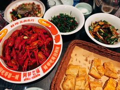-阿财老铺·老蚌埠龙虾城(华夏总店)