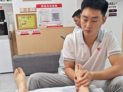 -郑远元专业修脚房(栖山路店)