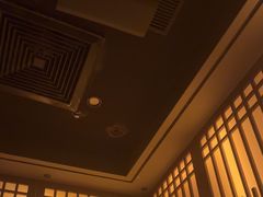 -江南足纪·影院足道·轻奢SPA(笋岗HALO广场店)