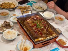 -川人百味·水煮活鱼(赛罕万达店)