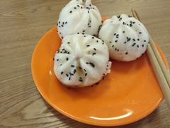 -同济大学本部学苑饮食广场