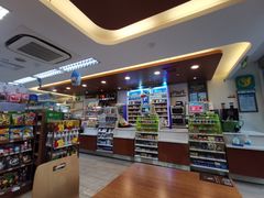 -全家便利店(金融中心店)