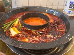 -黄潇洒老火锅(九眼桥宏济巷店)