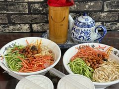 -牛一嘴·兰州牛肉面·大盘鸡(财富中心店)