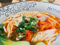 -俏凤凰(美林M·LIVE天地东座店)