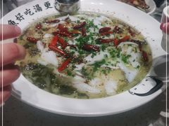 -江渔儿酸菜鱼(港湾1号店)