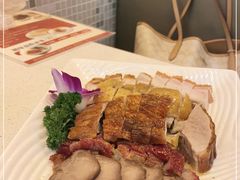 -香港新发烧腊茶餐厅(书城店)