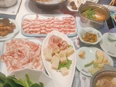 -名都晓荷塘主题火锅(春光路店)