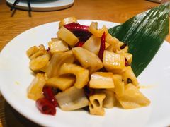 -姚姚酸菜鱼·金戈戈香港豉油鸡(喜荟城联名店)