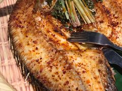 香茅草烤罗非鱼-云海肴云南菜·蒸汽石锅鱼(北京良乡华冠店)