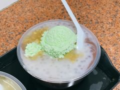 冬三宝-百花传统甜品店(原址店)