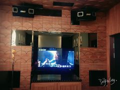 -V SHOW max KTV(粉巷店)