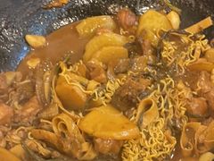-老家大锅台·铁锅炖·地锅鸡(建邺文体路店)