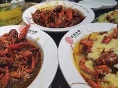 -叶派龙虾•招牌香辣蟹·海鲜(中海国际店)