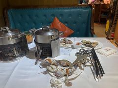 -领鲜活海鲜榴莲自助火锅(东门店)