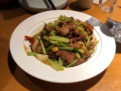 小炒黄牛肉-湘与香缘·湖南菜(王府井北京市百货大楼店)
