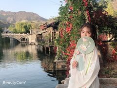 -翩若国风汉服体验馆