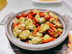 -宝燕海货工场(长江国际店)