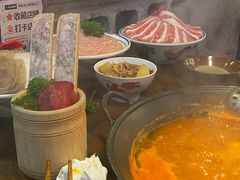 -萍姐火锅·公路夜市(武汉首店)