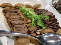 -老船夫婚宴婚庆会馆(延吉路店)