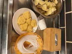 -玺炖·中国铁锅炖(南京东路店)