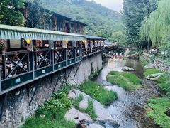 -北京水岸山吧度假村(雁栖镇店)