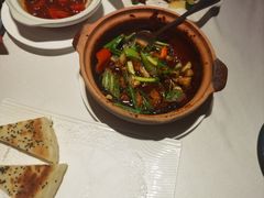 -八府香鸭·啫啫煲(华山路店)