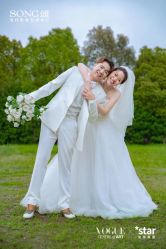 -唯一旅拍·颂当代影像艺术中心(上城店)