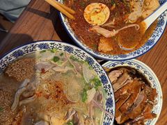 -小潘记鸭血粉丝汤