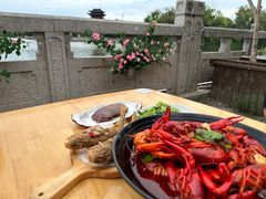 -聚汇三少·龙虾·中餐厅(莫邪路新天地店)