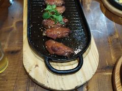 -老东镇啤酒屋海鲜加工·蒸汽海鲜·海鲜烧烤(台东店)