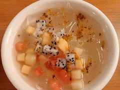 -江渔儿酸菜鱼专门店(明珠广场店)