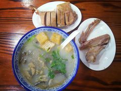 -苏生鸭血粉丝(鹿鸣路店)