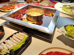 -二荆条·蜀鲜汇城市森林火锅