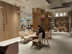 -奈雪的茶(湖滨银泰in77C区PRO店)
