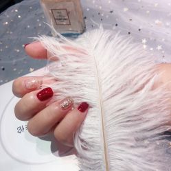 -蜜丝卡伦美甲美睫连锁