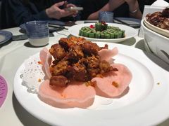 -八府香鸭·啫啫煲(华山路店)