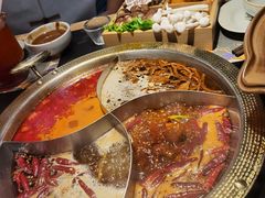 -廖掌柜·重庆鲜货火锅(上海首店)