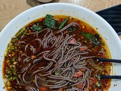 -三好食堂(煎饺·馄饨·肉饼米线·盛世广场店)