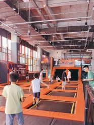 -嗨翻Hi-Fun竞技主题乐园·蹦床团建生日聚会(五棵松华熙店)