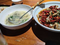 -琥珀老六龙虾(四里河店)