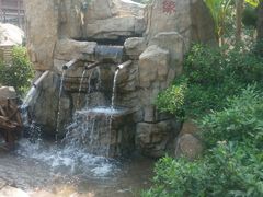 -金孔雀温泉旅游度假村