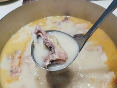 -洪氏嗨捞·猪肚鸡火锅(阳光天地店)
