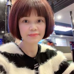 -苏奇发型·烫发染发